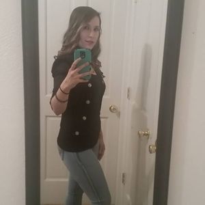 Meet your Posher, Joneve