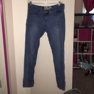 light wash jeans