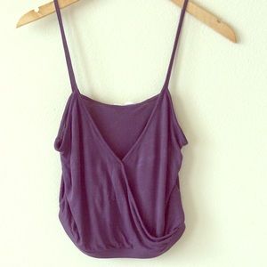 NEW LISTING: SUPER CUTE V CUT CROP TOP!