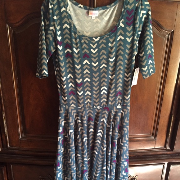 LuLaRoe Nicole dress