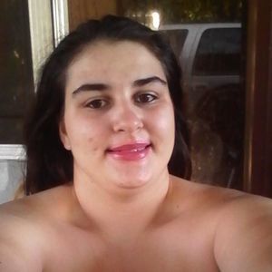 Meet your Posher, Michaela