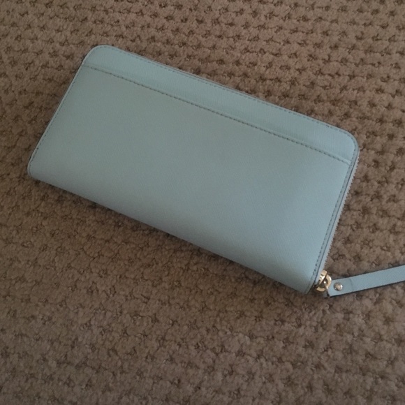 Kate Spade Wallet! - Picture 2 of 3