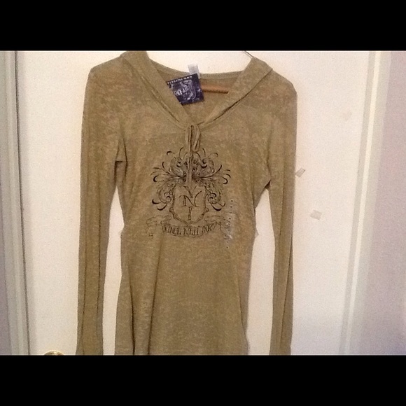 Vince Neil Ink, Hoodie