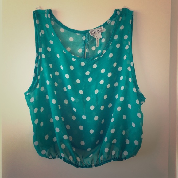 Brand new crop top. Only has been worn once - Picture 1 of 1