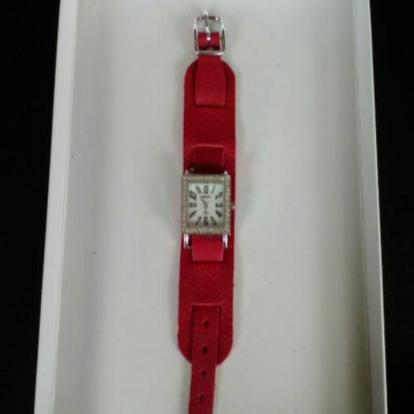 Geneva fashion watch with crytals, red leather