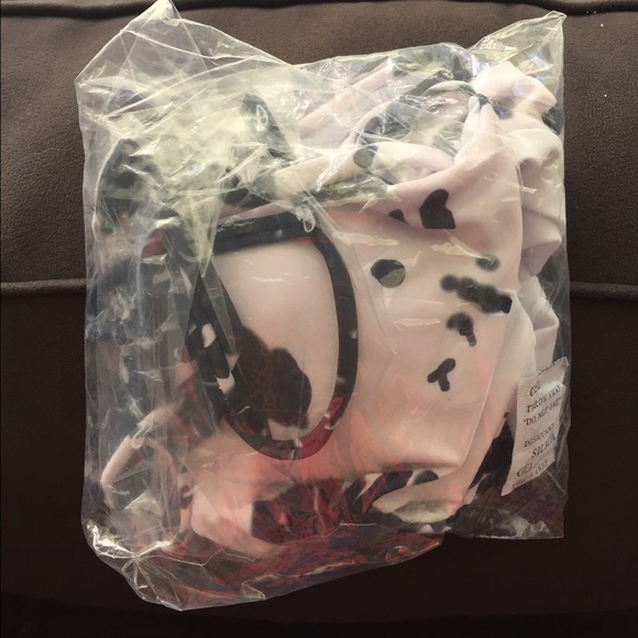 Womans printed spaghetti strap bikini - Picture 4 of 4