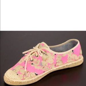 NWOB Steve Madden canvas espadrille flats.