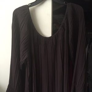 Long sleeved brown blouse
