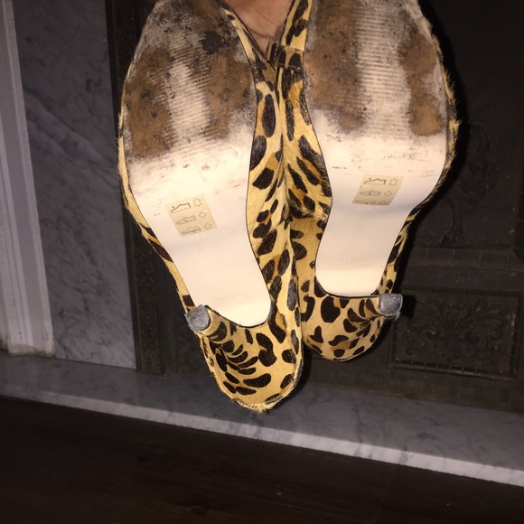 Pony-haired. Leopard. Platform. Pumps. - Picture 4 of 4
