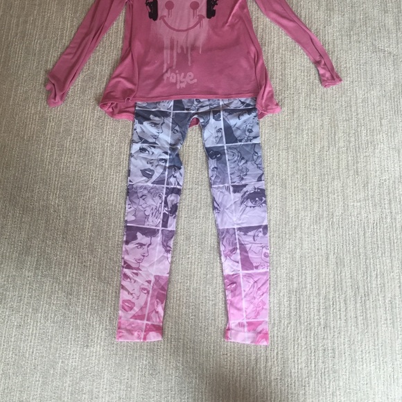 Comic strip leggings