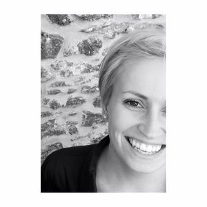 Meet your Posher, Caroline