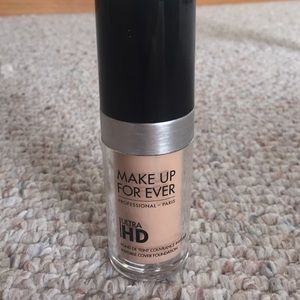 Makeup forever ultra hd foundation