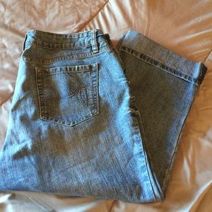 Apt 9 denim capris