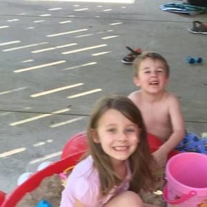 Meet your Posher, Sandee