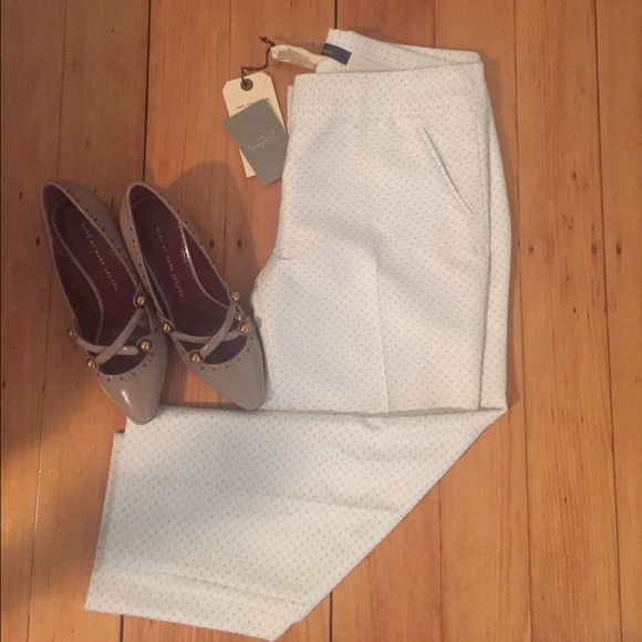 Pristine NWT summer crops!