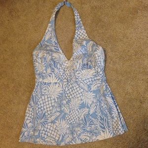 Vineyard Vines halter top