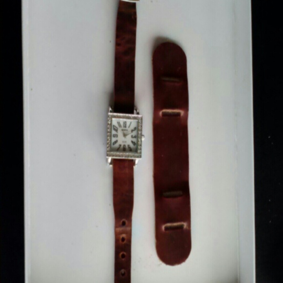 Geneva fashion crystal watch, brown leather