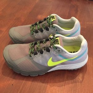 Nike Zoom Wildhorse 2 Size 6 Running Silver Grey