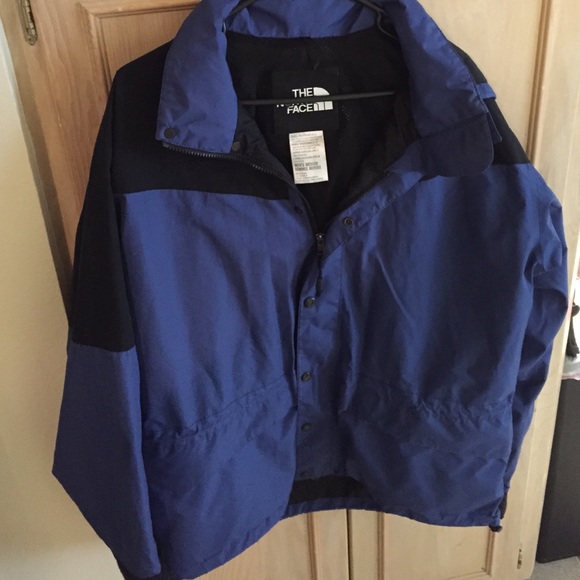 Men's size medium North Face Jacket - Picture 1 of 1