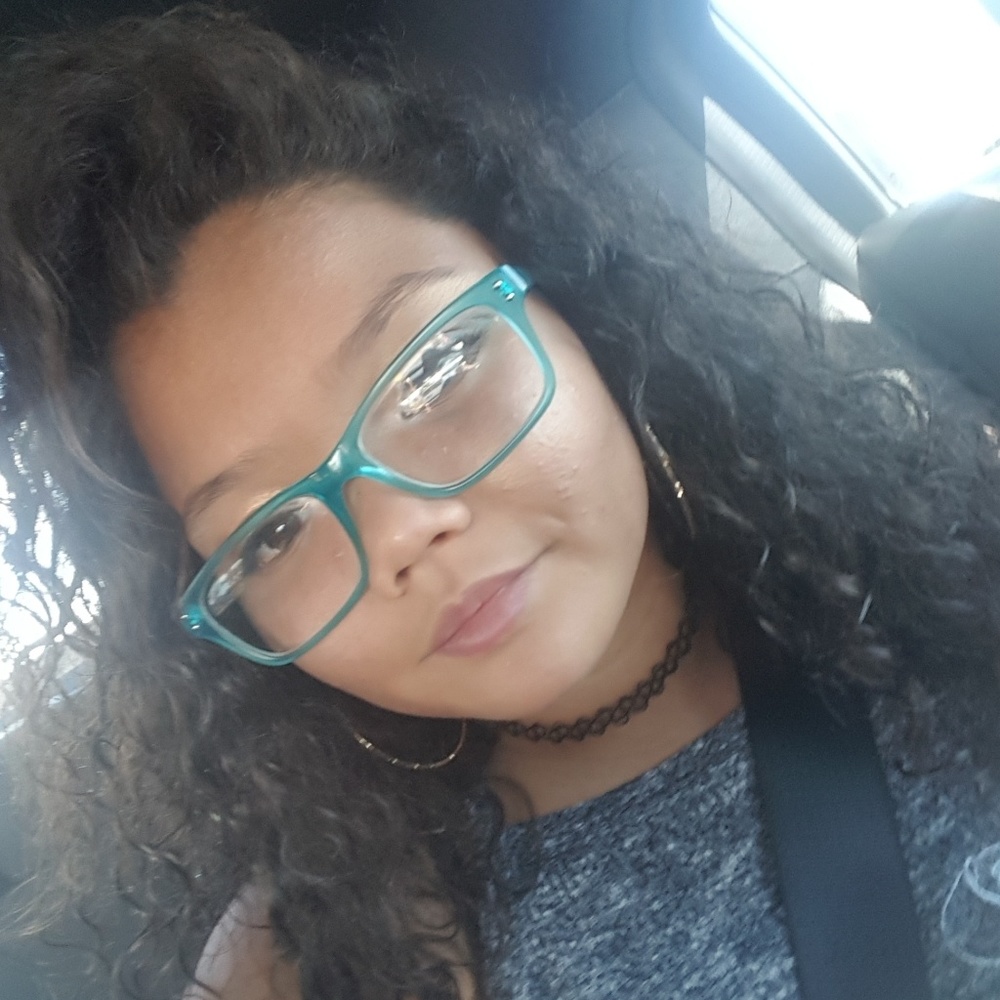Meet your Posher, Kailani