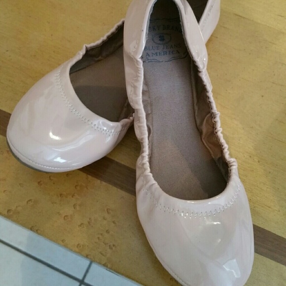 Lucky Brand ballet flats - Picture 3 of 4