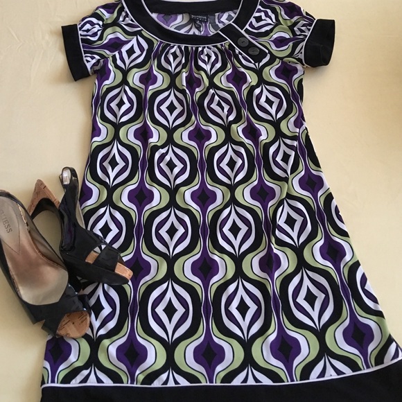Dresses & Skirts - Dress