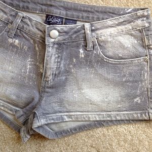 City Streets Size 7 silver-splattered shorts