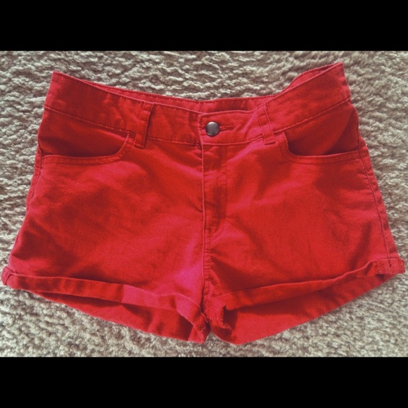 ☀️ SUMMER SHORTS ☀️ size 8 (38) H&M divided shorts