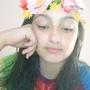 Meet your Posher, Mia