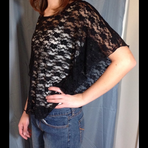 Cute Black lace sheer blouse - Picture 2 of 3
