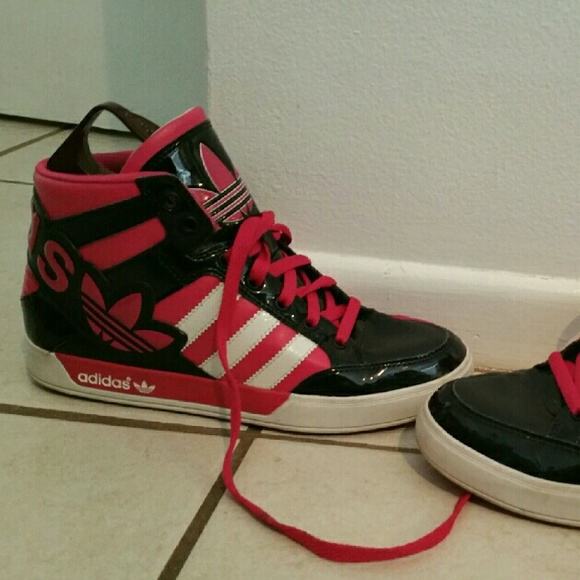 Adidas High Tops FINAL PRICE - Picture 3 of 4