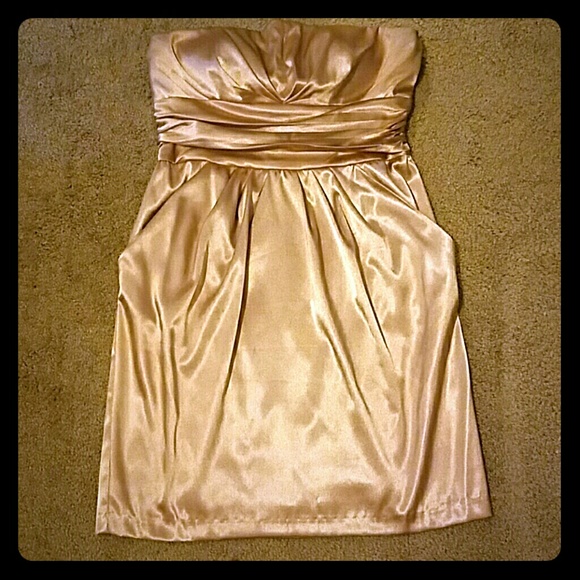 gold strapless dress