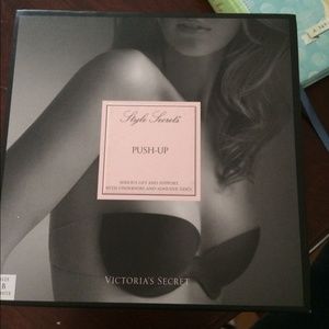Victoria's Secret Backless push up bra; size B