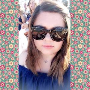 Meet your Posher, Lexi