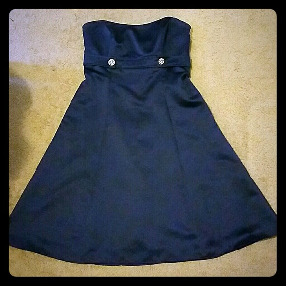 navy blue dress strapless
