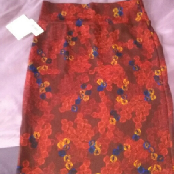 BNWT Red and Blue Cassie
