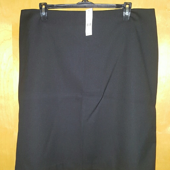 Black skirt
