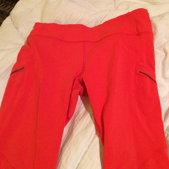 SOLD Lululemon capris size 4 SOLD