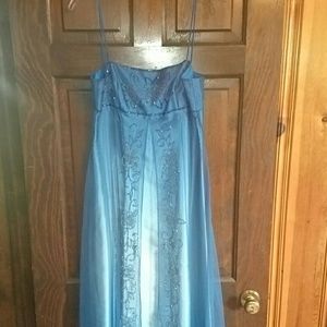 Stunning formal gown