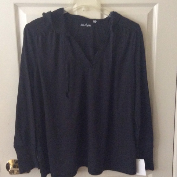 Black Hoodie, women's size 2x, NWT