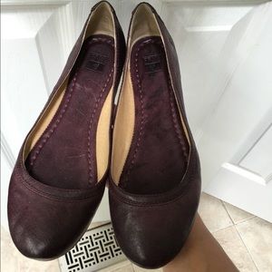 Frye Carson Ballet Flat Shoes Size 7-1/2 Plum