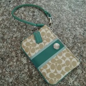 Coach Signature Corner Zip Wristlet Wallet