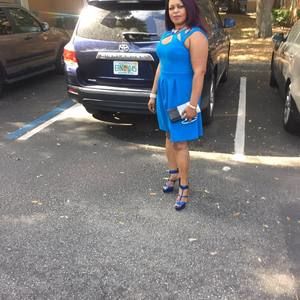 Meet your Posher, Vanessa