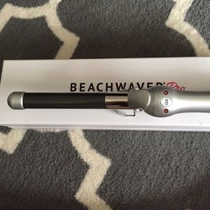 Beachwaver Pro rotating curling iron — like new!