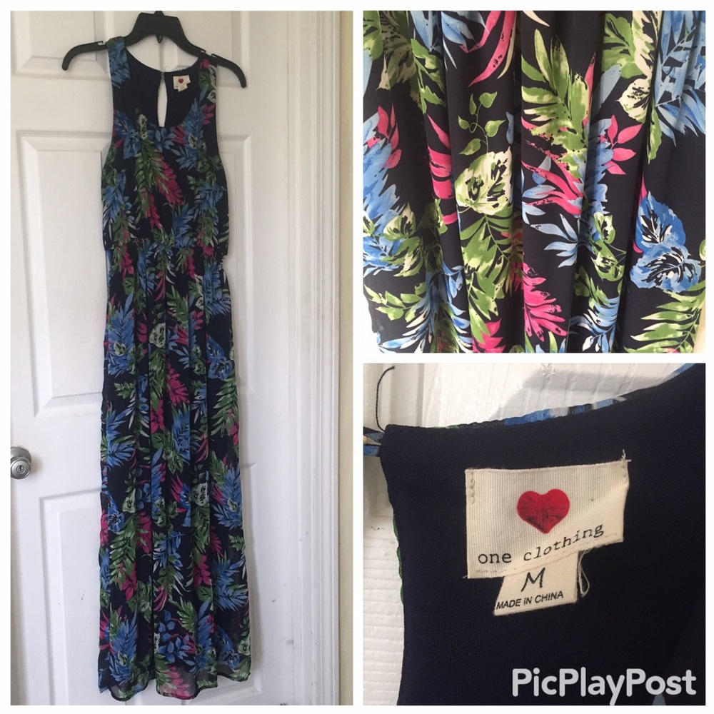 Floral Maxi Dress, size M