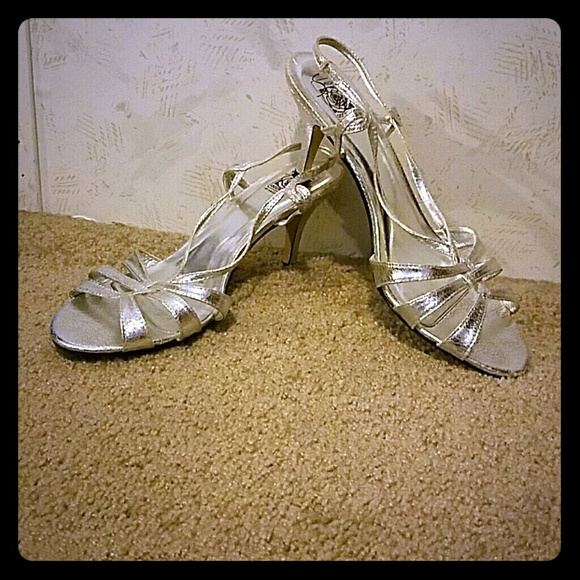 silver short strappy heals
