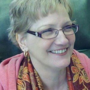 Meet your Posher, Lorrie