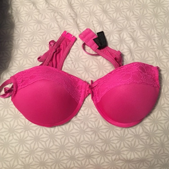 Smart & Sexy pink bra