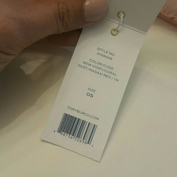 *SOLD* new authentic tory burch scarf - PRICE FIRM - Picture 2 of 4