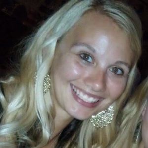 Meet your Posher, Holly